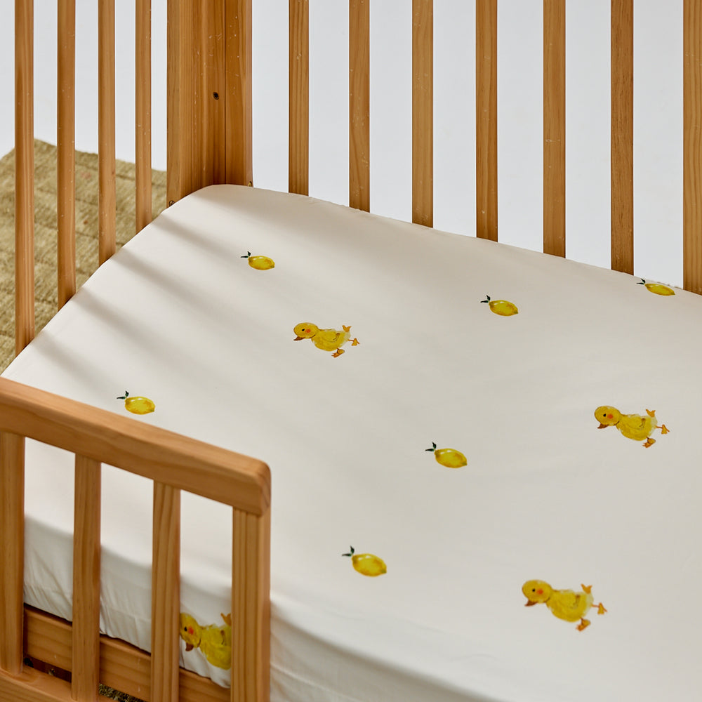 Lemonade Days Waterproof Cot Sheet